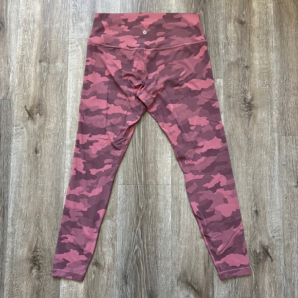 lululemon athletica Pants - Lululemon Yoga pants